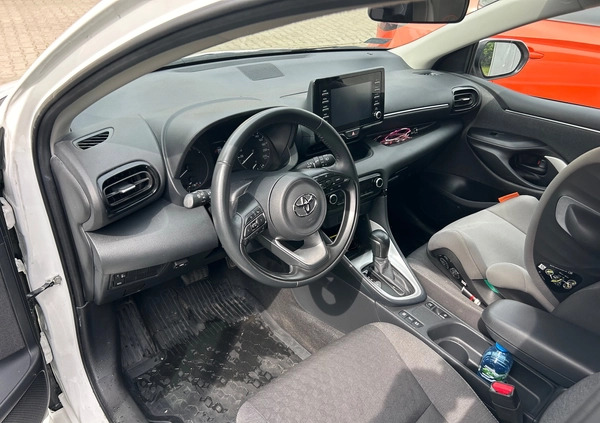 Toyota Yaris cena 89000 przebieg: 35000, rok produkcji 2022 z Lublin małe 56